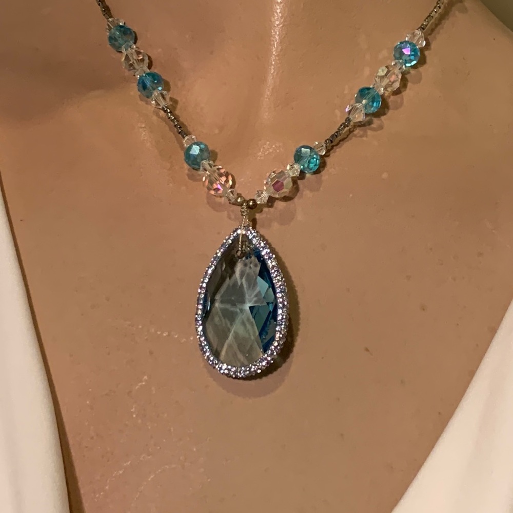 Beautiful Blue Statement Necklace